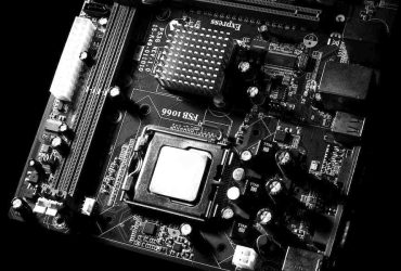 Does Motherboard Come With Screws